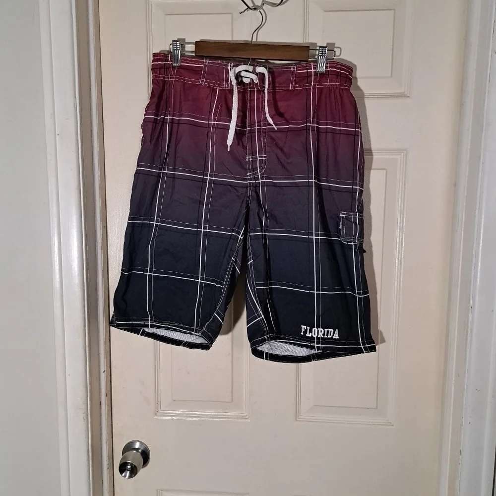 American Crown ombre swimming trunks size large